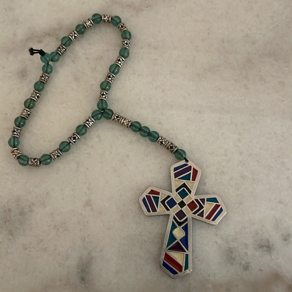 Colorful rear view mirror cross pendant - Picture 2 of 10